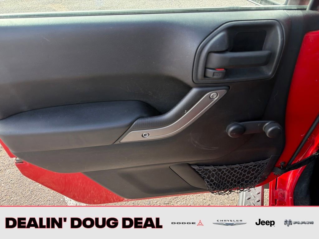 Used 2013 Jeep Wrangler Unlimited Sport AWD/4WD image 10