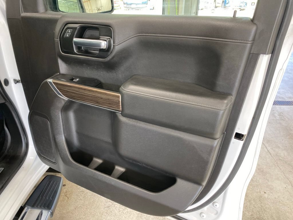 Used 2019 Chevrolet Silverado 1500 LT w/ All-Star Edition AWD/4WD image 19