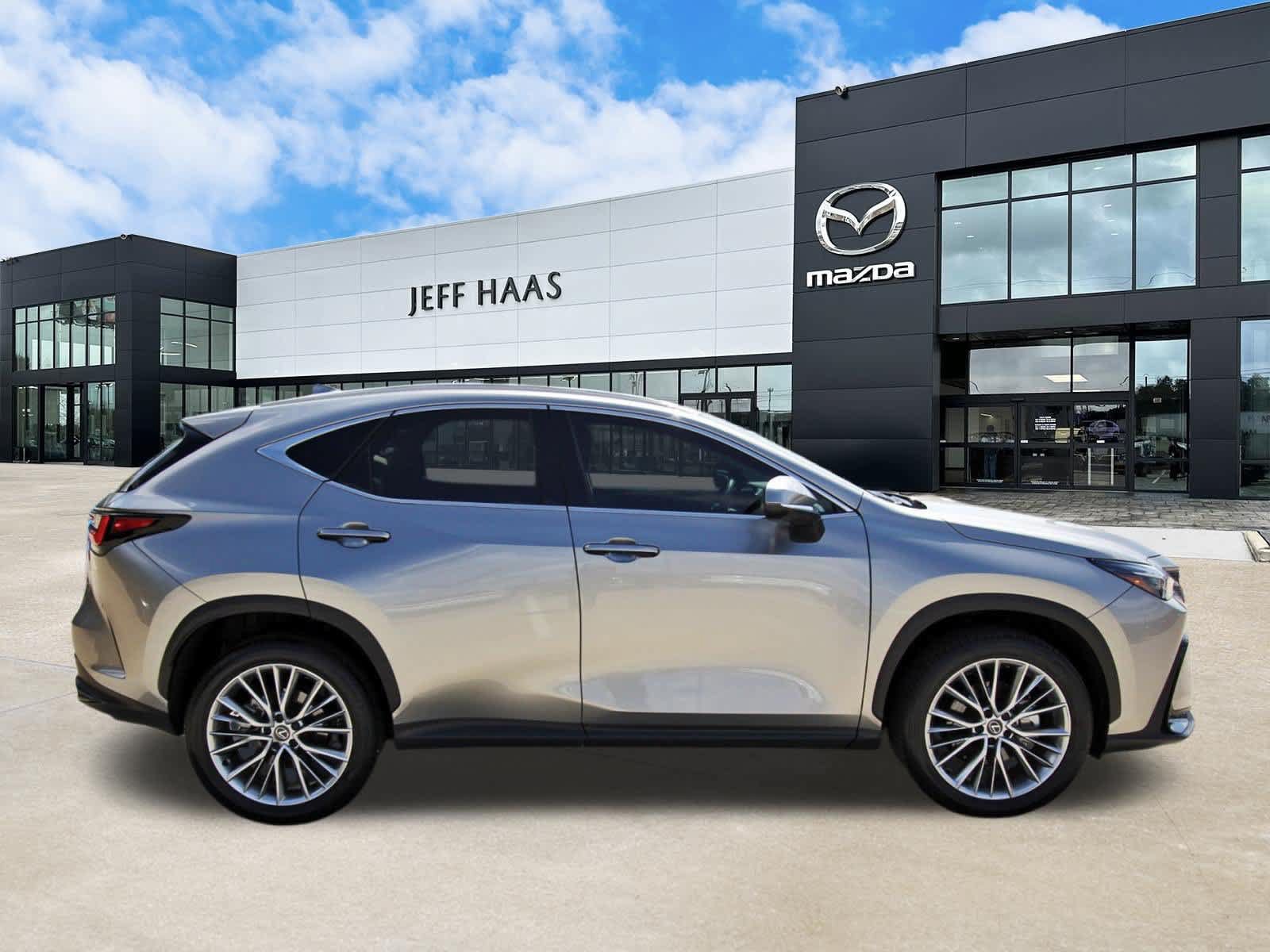 Used 2025 Lexus NX 350 AWD w/ Accessory Package (2T) image 5