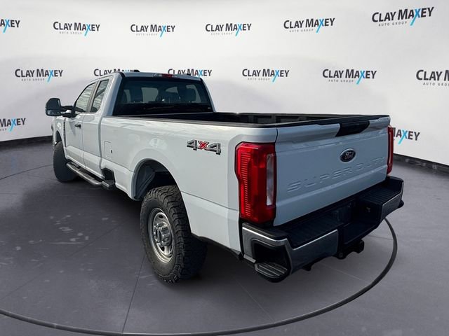 Used 2024 Ford F250 XL w/ XL Chrome Package image 3