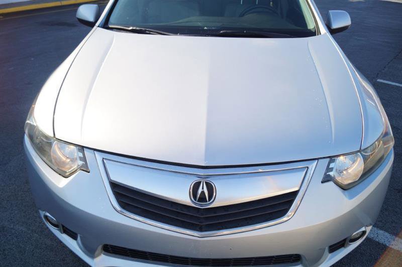 Used 2013 Acura TSX w/ Technology Package image 2