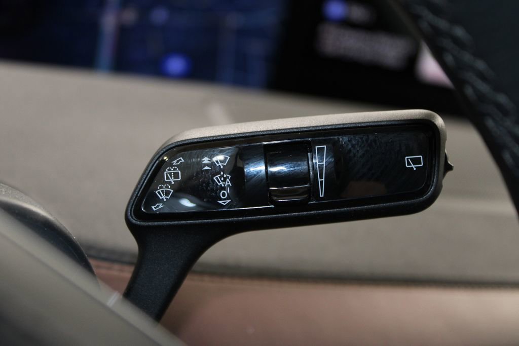 Used 2025 Lincoln Navigator Reserve AWD/4WD image 46