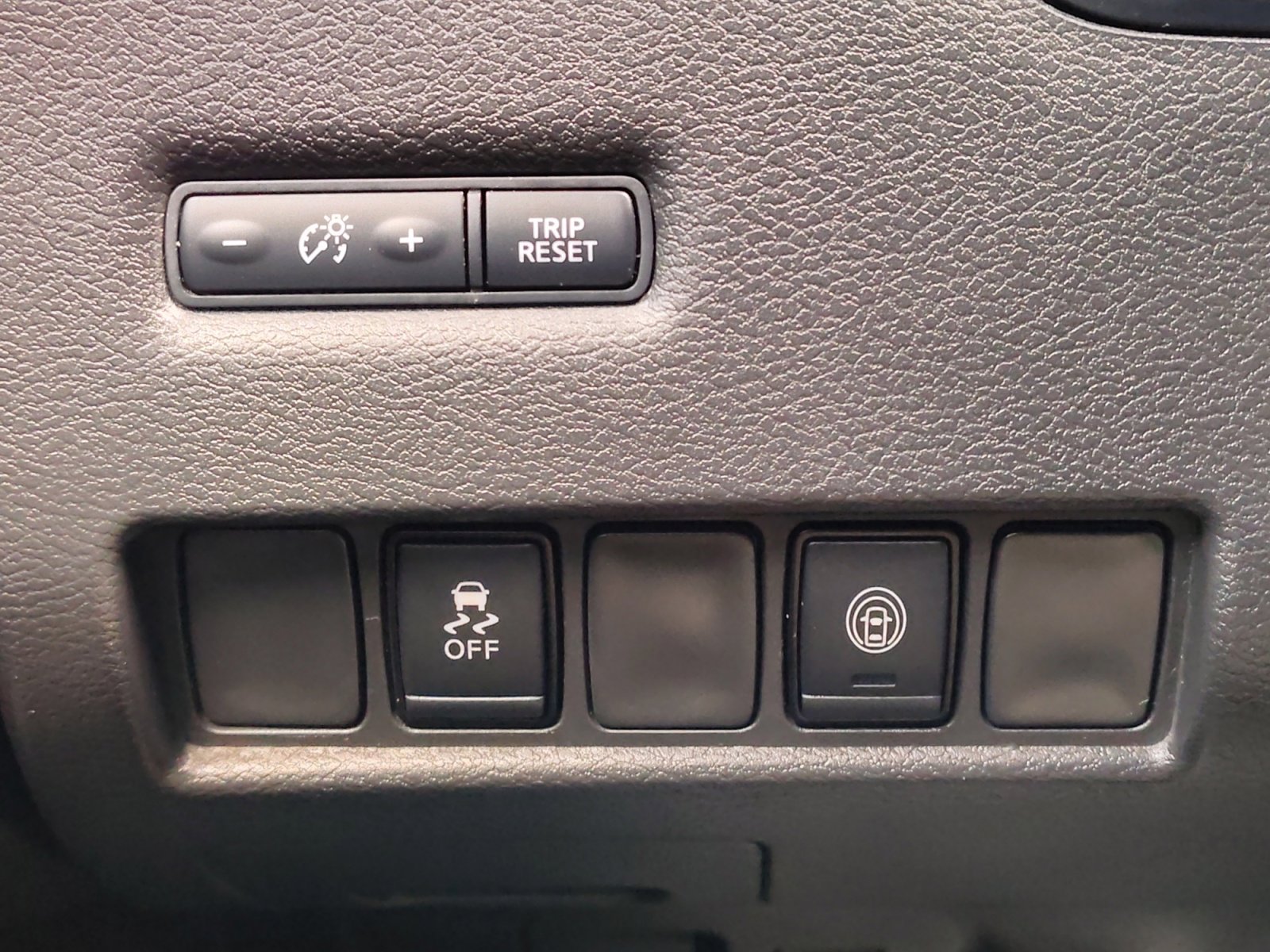 Used 2023 Nissan Murano SV image 26