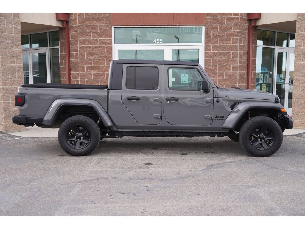 Used 2021 Jeep Gladiator Sport image 6