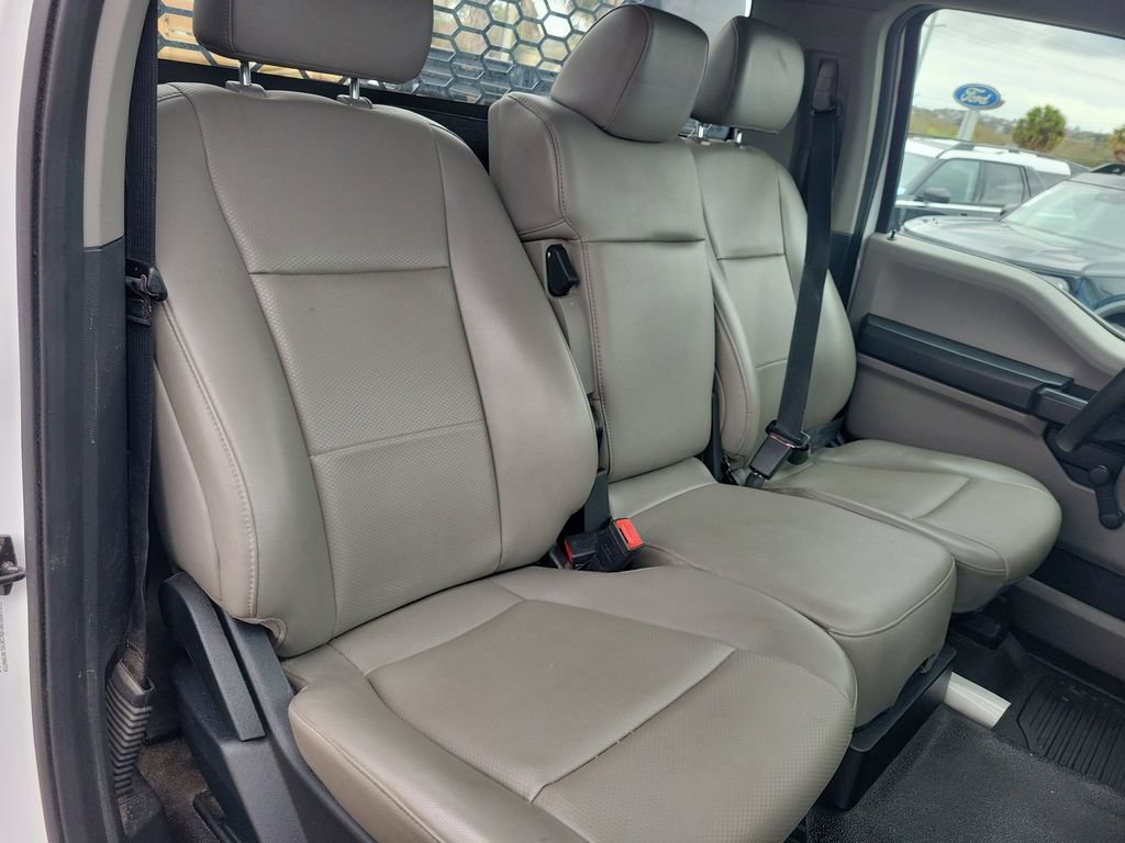 Used 2021 Ford F550 4x4 Regular Cab Super Duty image 11