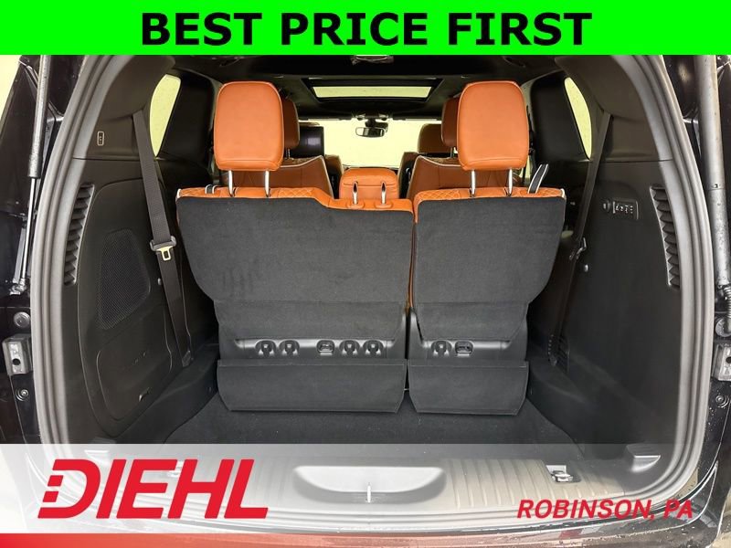 New 2026 Chrysler Pacifica Pinnacle image 9