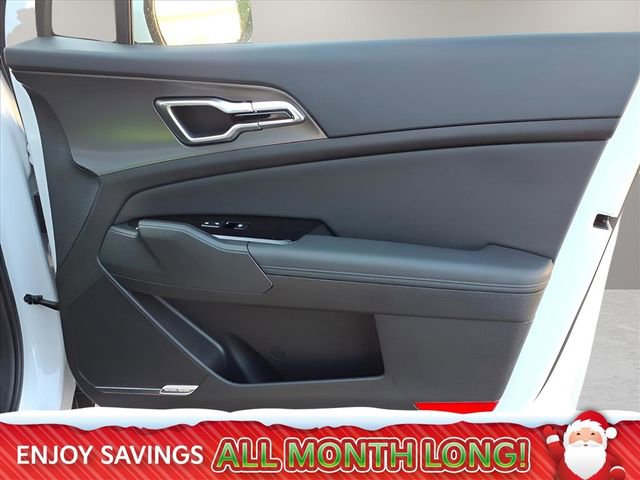 Used 2025 Kia Sportage SX image 17