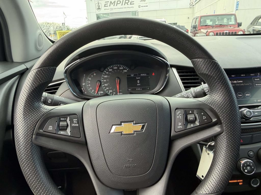 Used 2022 Chevrolet Trax LS w/ Tint and Cruise Package AWD/4WD image 25