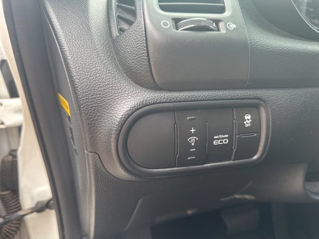 Used 2016 Kia Forte LX FWD image 5