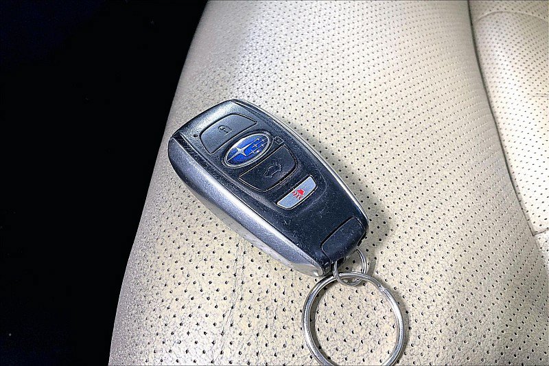 Used 2020 Subaru Legacy Limited AWD/4WD image 12