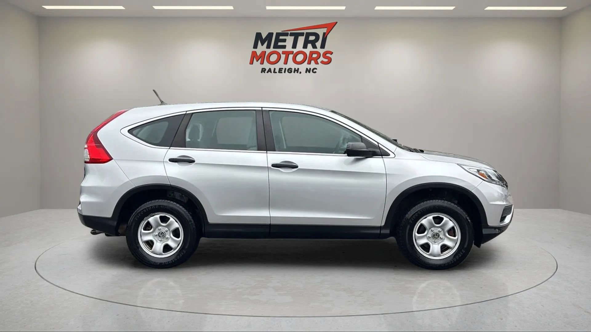 Used 2016 Honda CR-V LX image 3