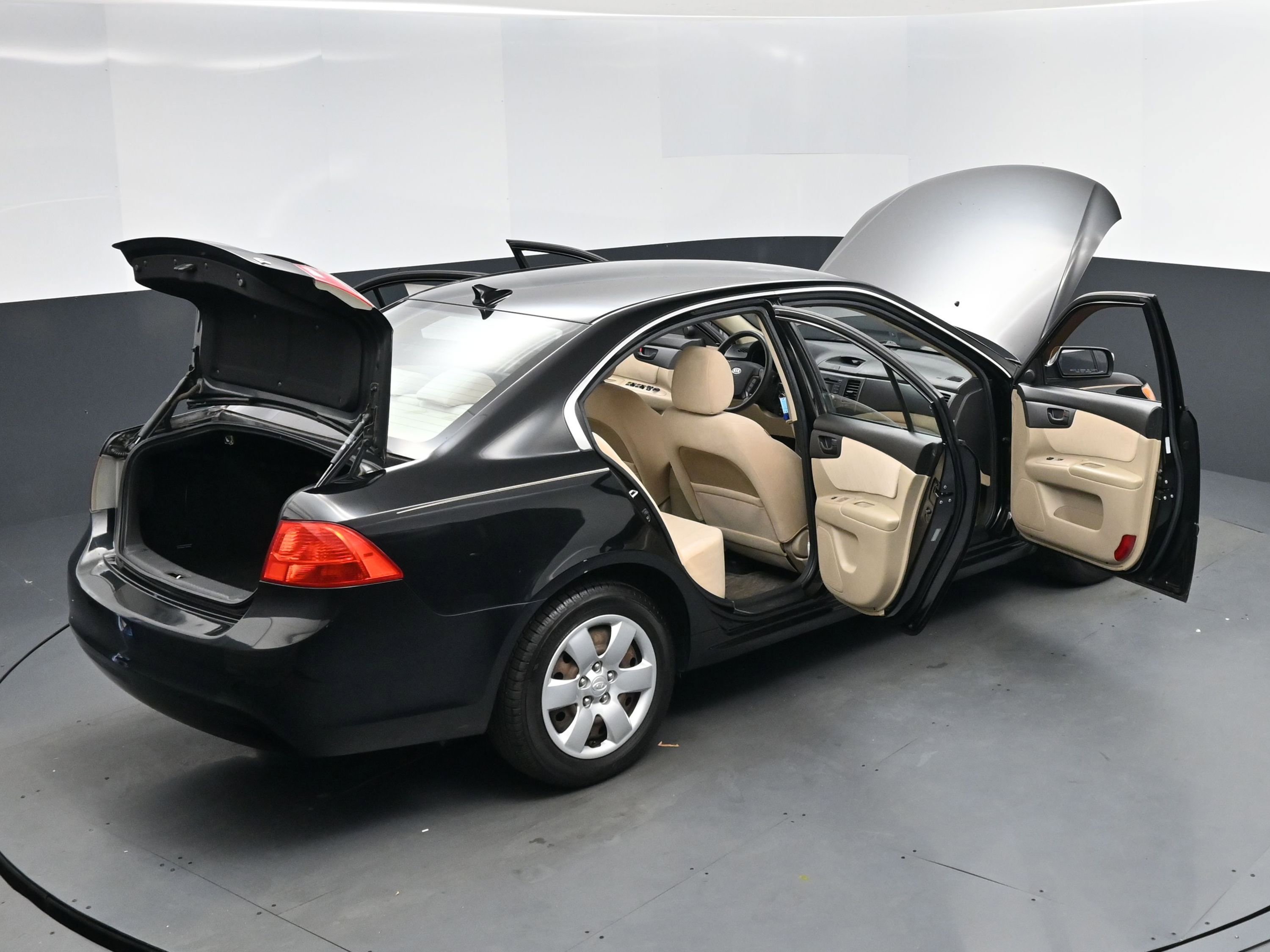 Used 2009 Kia Optima LX image 18