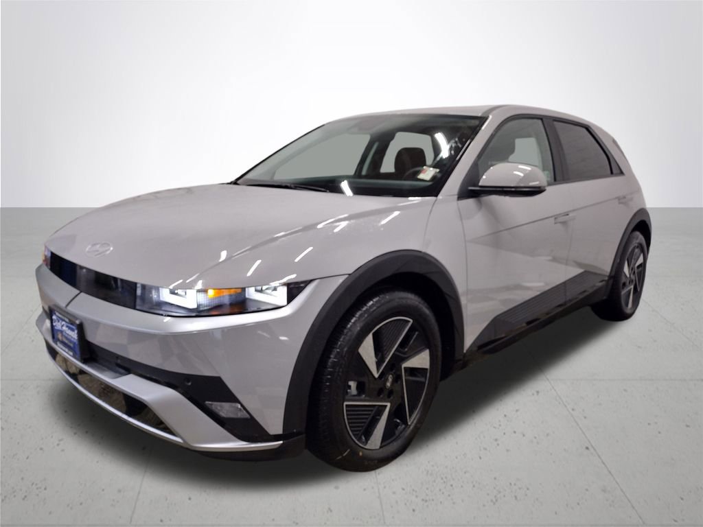 New 2026 Hyundai Ioniq 5 SE image 2