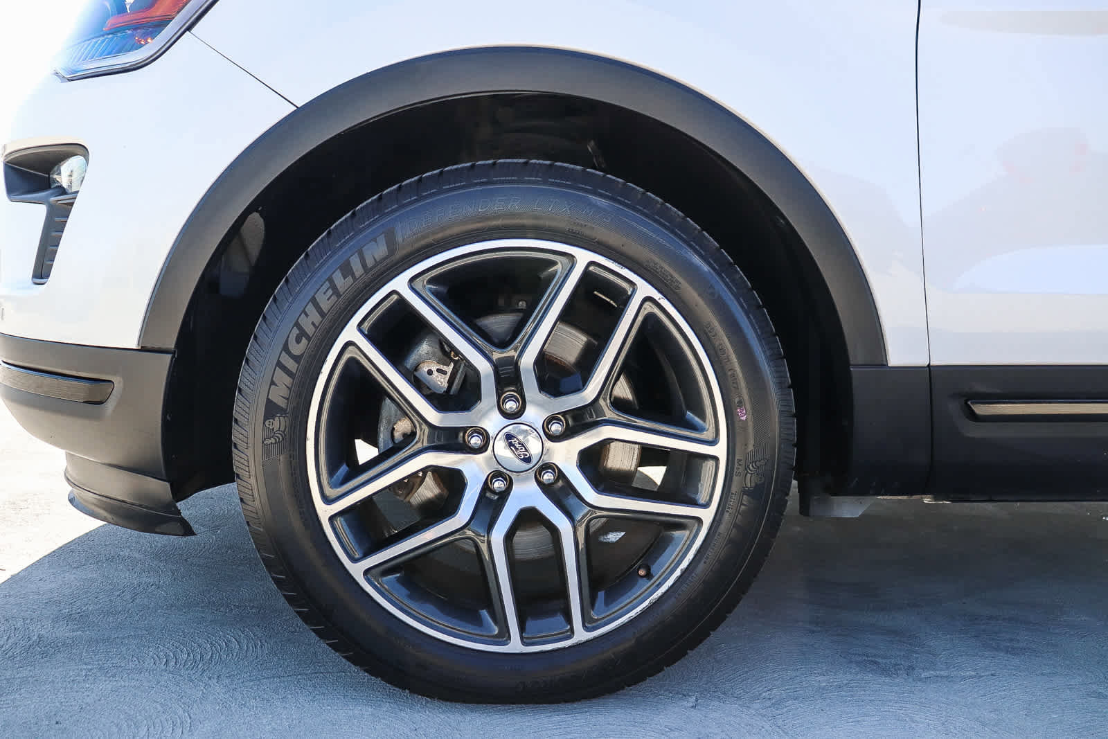 Used 2019 Ford Explorer Sport w/ Equipment Group 401A image 11