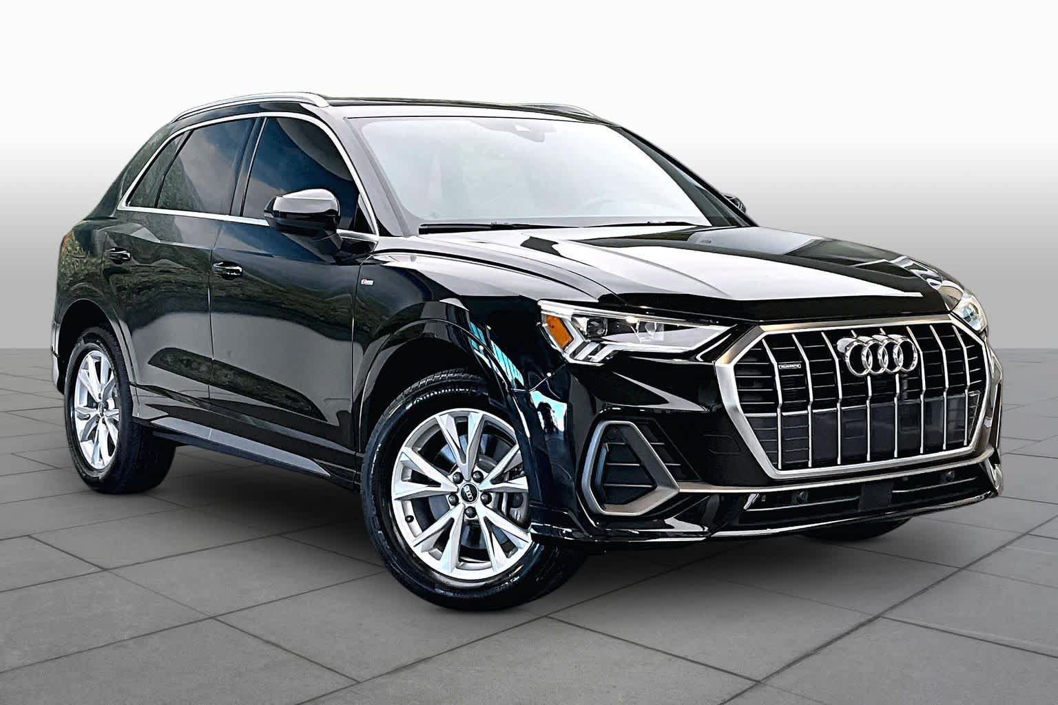 Used 2025 Audi Q3 2.0T Premium w/ Convenience Package AWD/4WD image 3