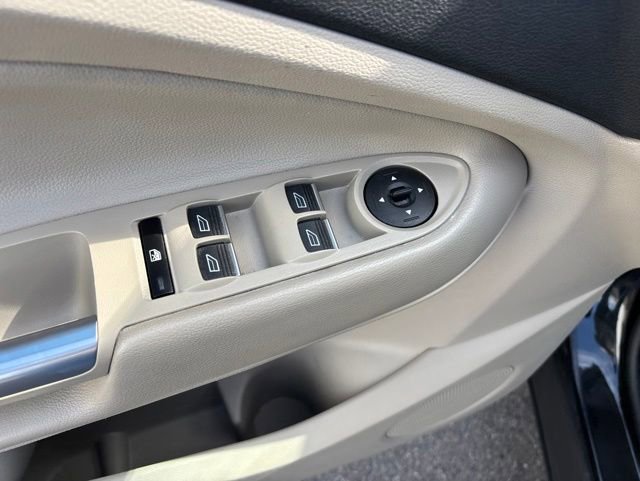Used 2019 Ford Escape Titanium AWD/4WD image 13
