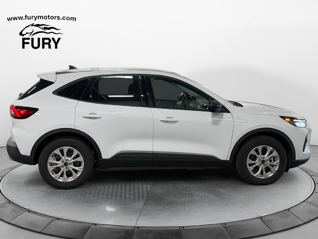 New 2025 Ford Escape Active FWD image 3