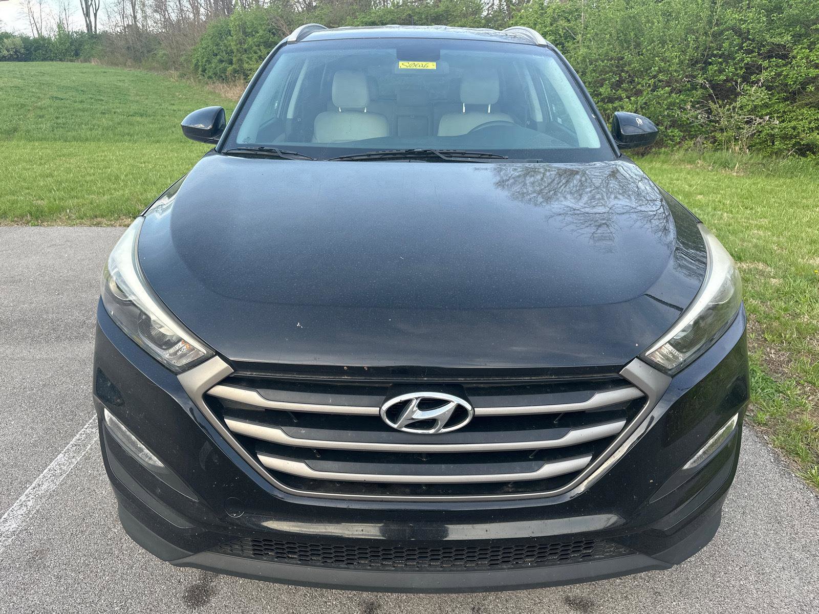 Used 2016 Hyundai Tucson SE w/ Option Group 02 image 10