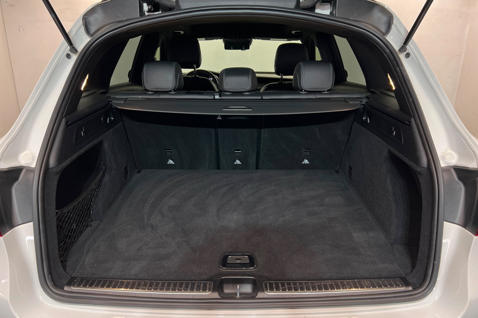 Used 2021 Mercedes-Benz GLC 300 4MATIC image 23