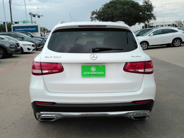 Used 2017 Mercedes-Benz GLC 300 4MATIC w/ Premium 1 Package image 9