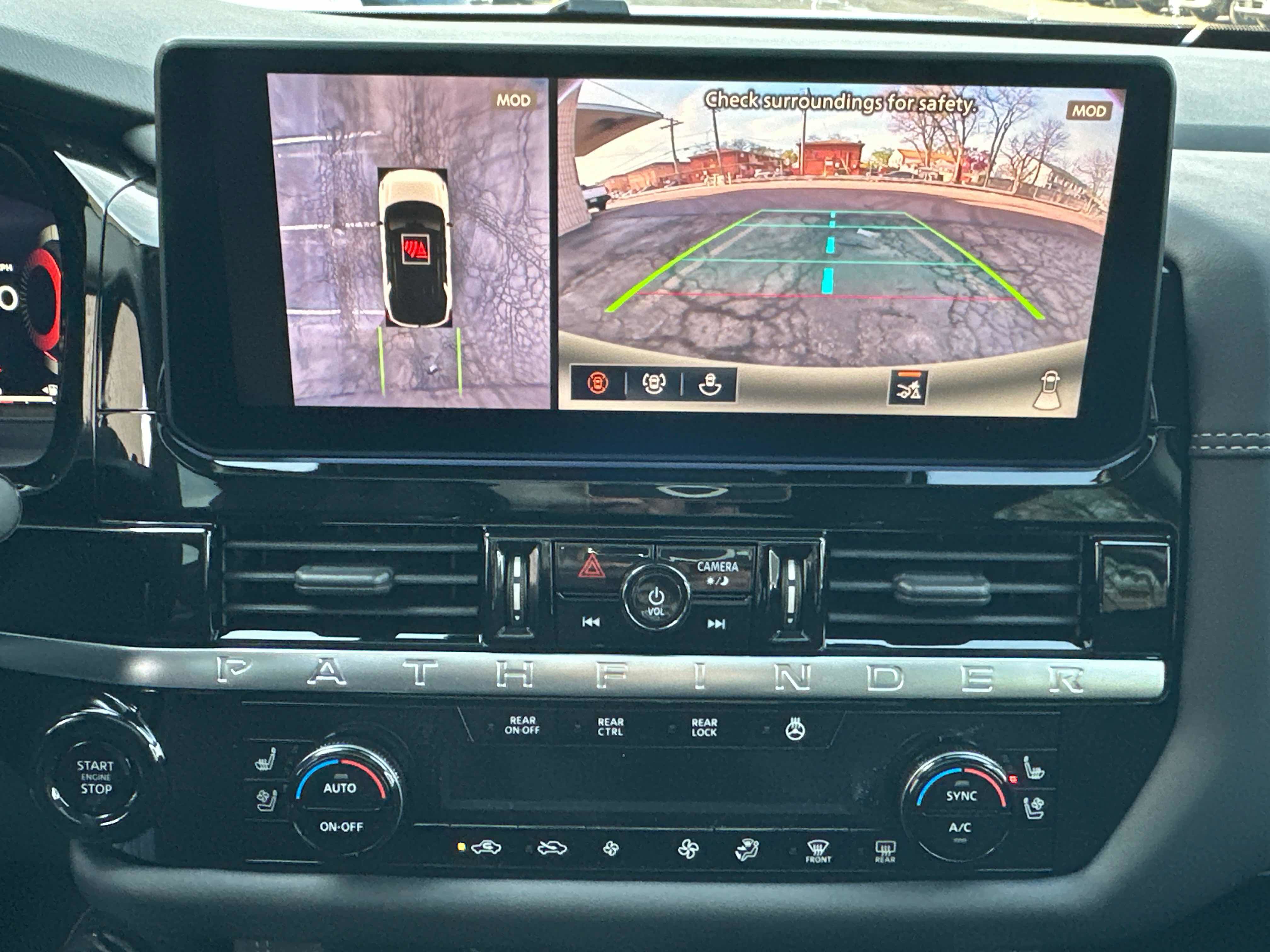 New 2026 Nissan Pathfinder Platinum AWD/4WD image 35