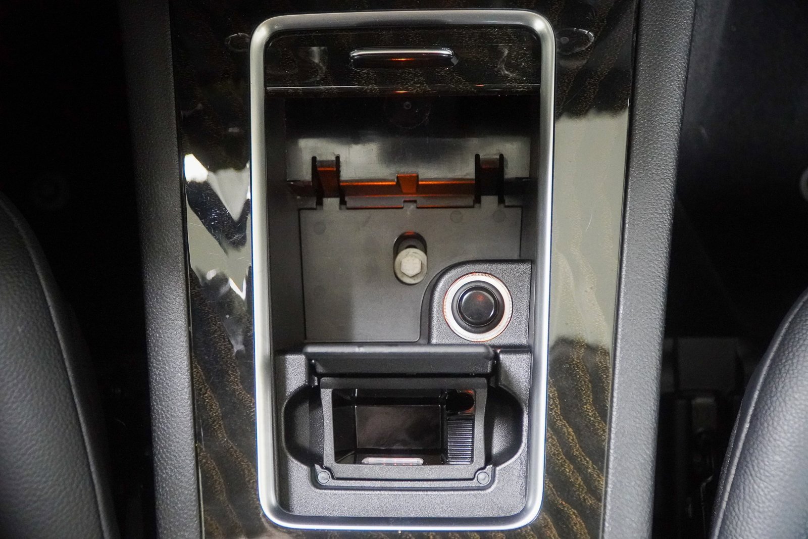 Used 2015 Mercedes-Benz GLK 350 4MATIC image 29