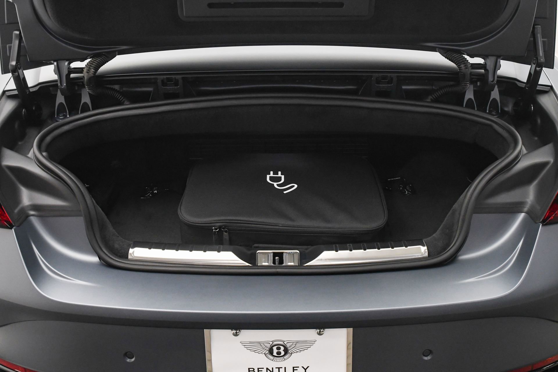 New 2026 Bentley Continental GTC AWD/4WD image 11