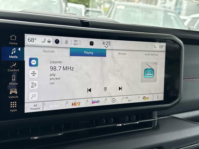 New 2025 Jeep Wrangler Unlimited Rubicon w/ Safety Group image 12