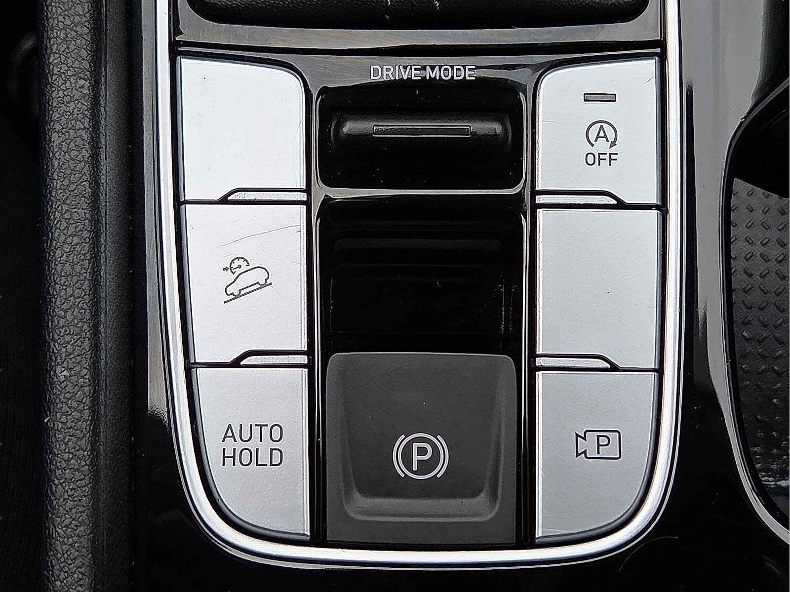 Used 2023 Hyundai Tucson SEL w/ Cargo Package image 17