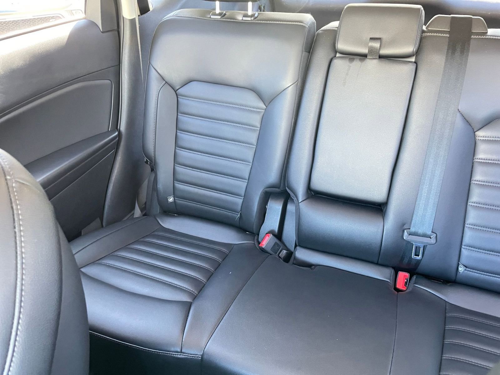 Used 2024 Ford Edge SEL image 39