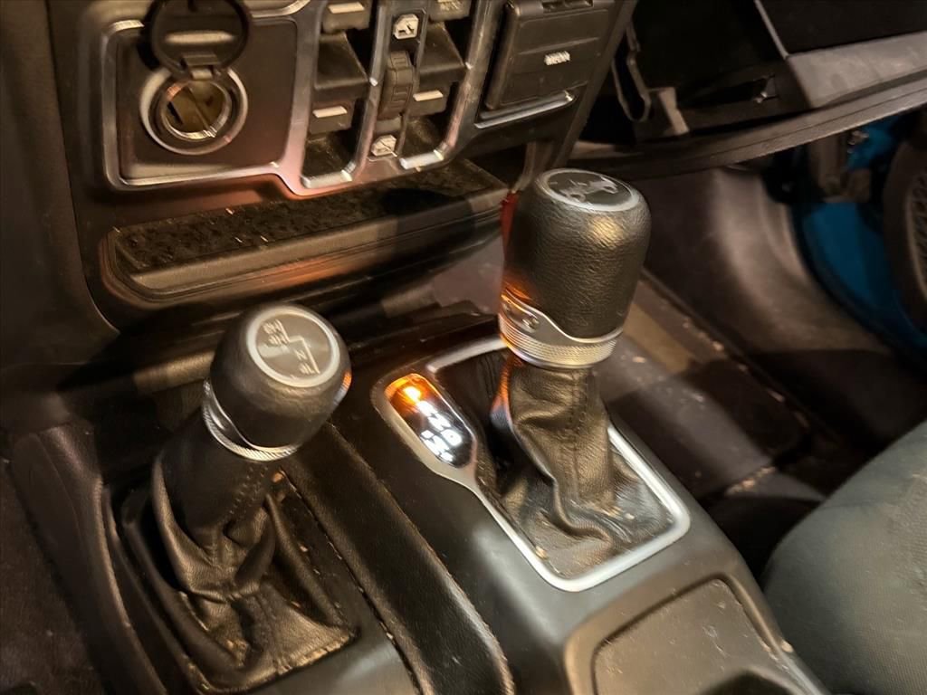 Used 2019 Jeep Wrangler Unlimited Sport S image 18