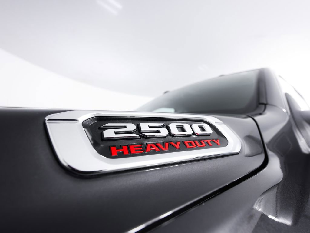 Used 2024 RAM 2500 Laramie AWD/4WD image 7