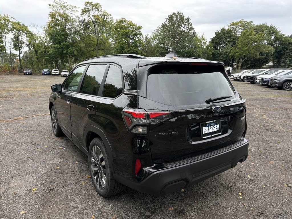 New 2026 Subaru Forester Touring AWD/4WD image 6