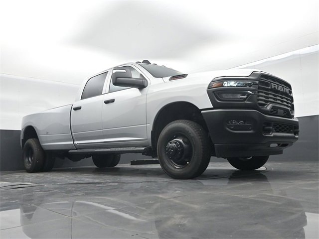 New 2026 RAM 3500 Tradesman image 41