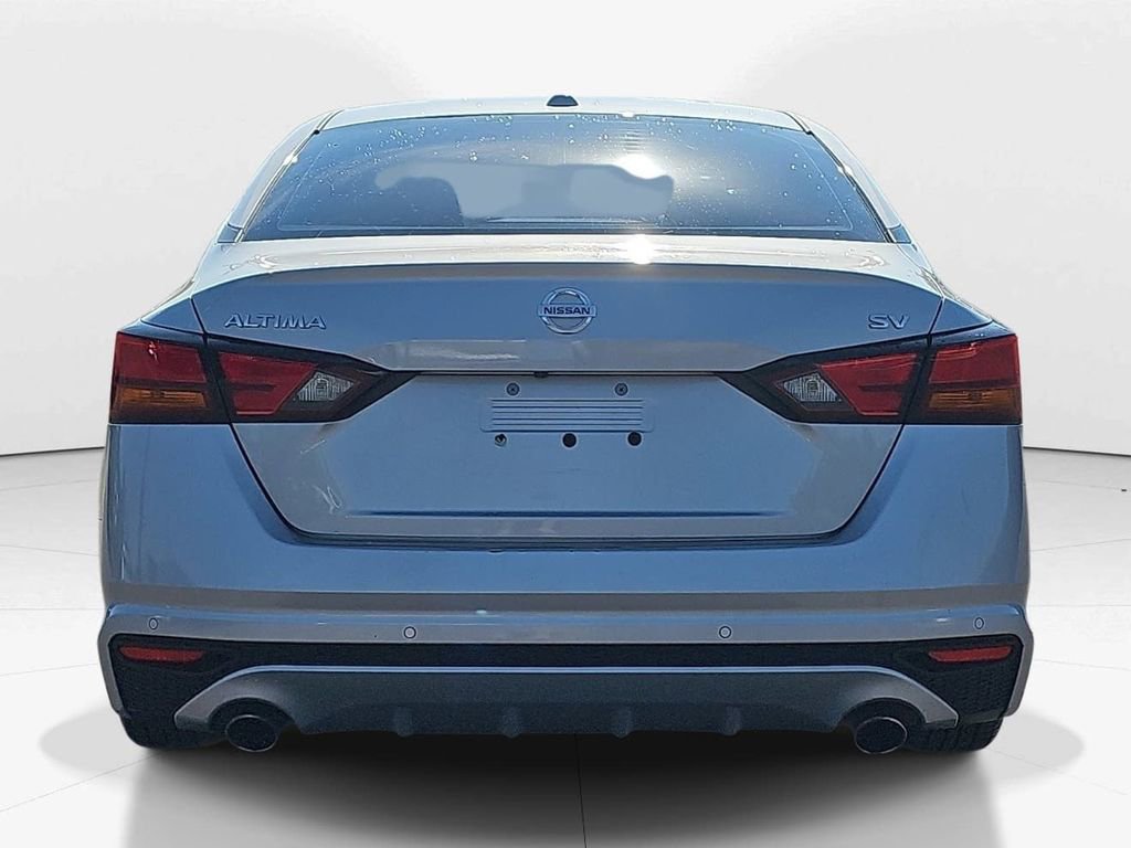Used 2022 Nissan Altima 2.5 SV w/ SV Premium Package image 6