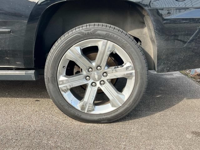 Used 2019 Chevrolet Tahoe Premier AWD/4WD image 13