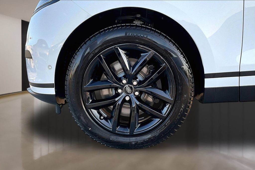 New 2026 Land Rover Range Rover Velar S AWD/4WD image 13