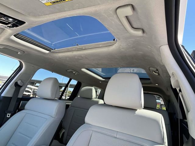 Used 2025 Hyundai Santa Fe Calligraphy FWD image 15