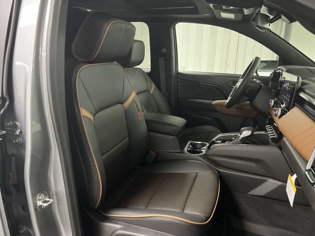 New 2026 GMC Canyon AT4 w/ Technology Plus Package AWD/4WD image 28