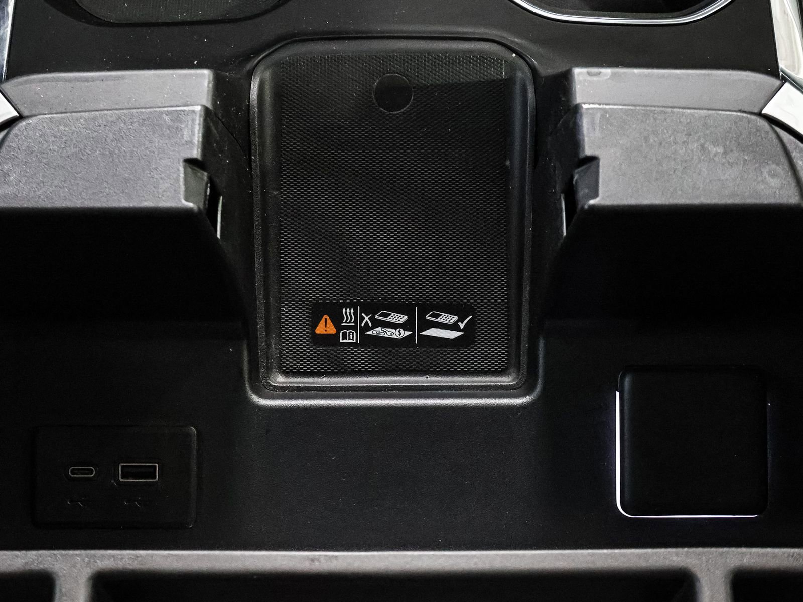 Certified 2024 Chevrolet Silverado 1500 RST w/ Convenience Package II image 28