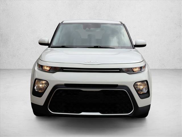 Used 2022 Kia Soul LX w/ Technology Package FWD image 3