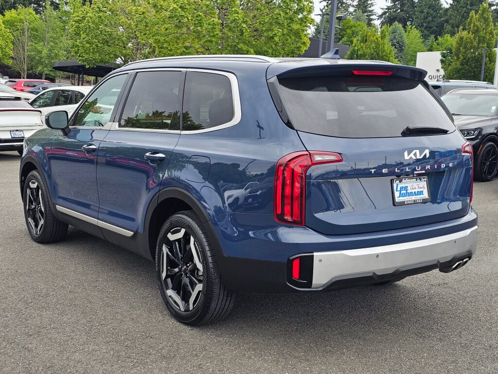 Certified 2024 Kia Telluride S FWD image 7