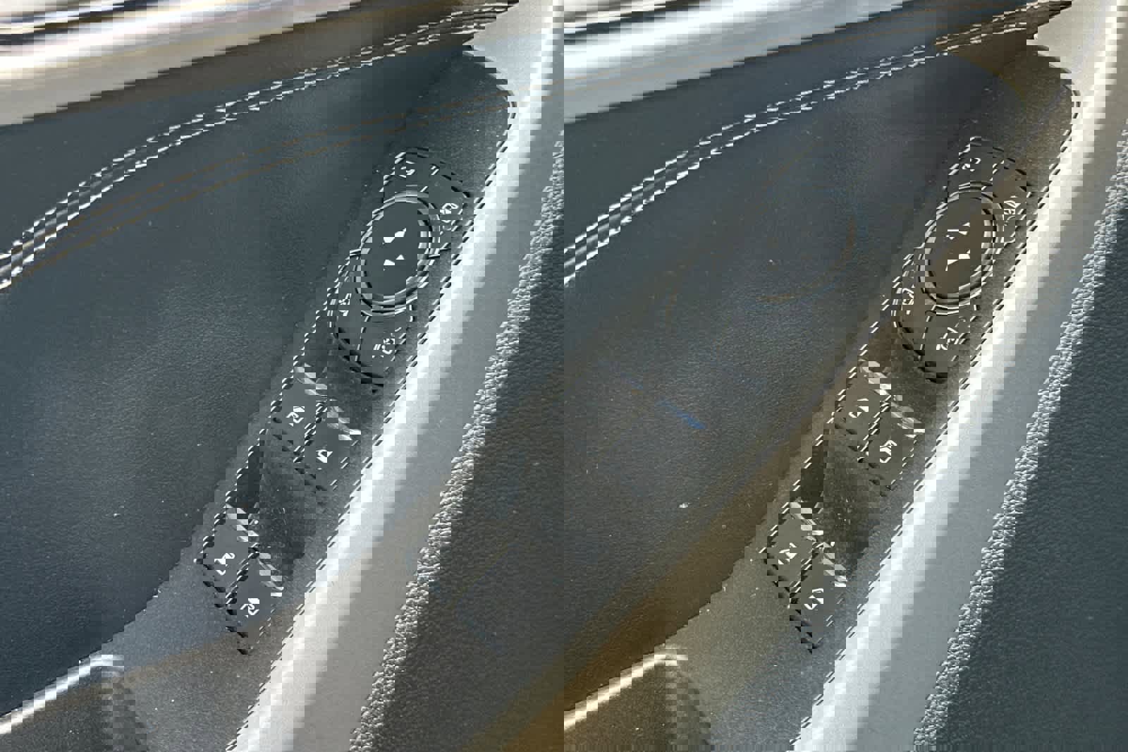 Certified 2022 Ford Explorer Limited w/ Equipment Group 301A image 13