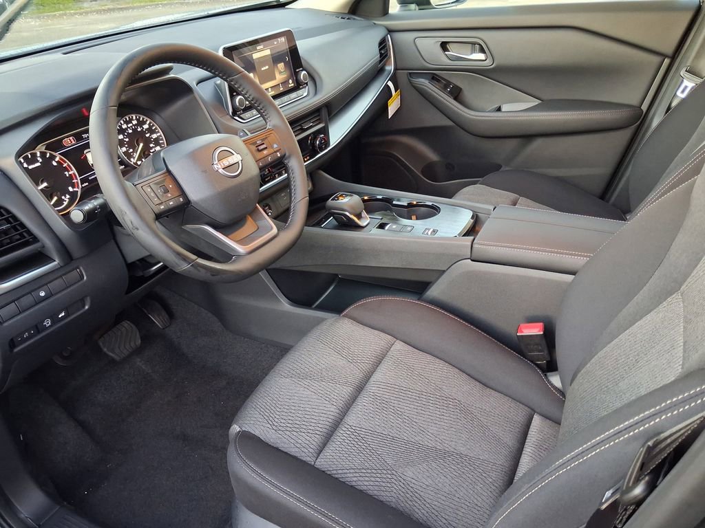 New 2026 Nissan Rogue SV FWD image 7