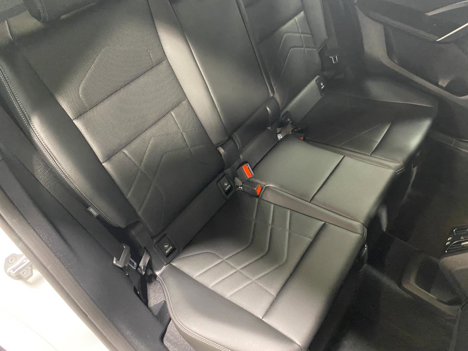 Certified 2025 BMW X1 xDrive28i w/ Convenience Package image 15