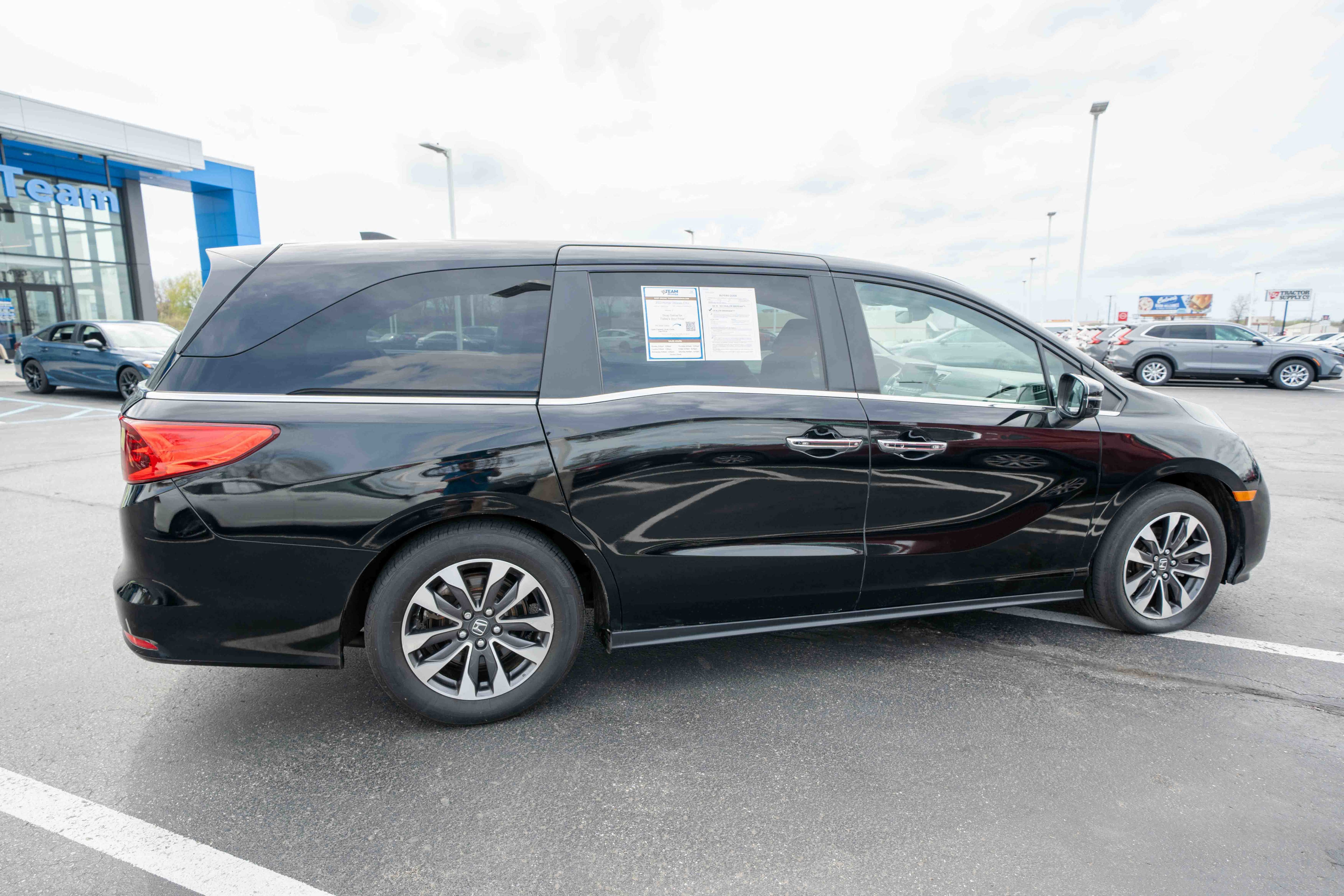 Used 2022 Honda Odyssey EX-L image 6