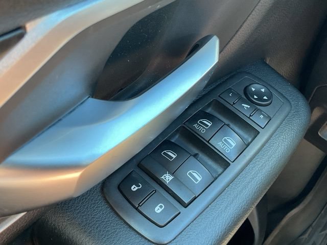 Used 2021 RAM 1500 Big Horn RWD image 34
