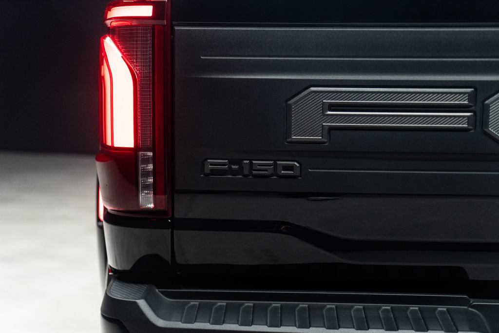 Used 2025 Ford F150 Raptor AWD/4WD image 19