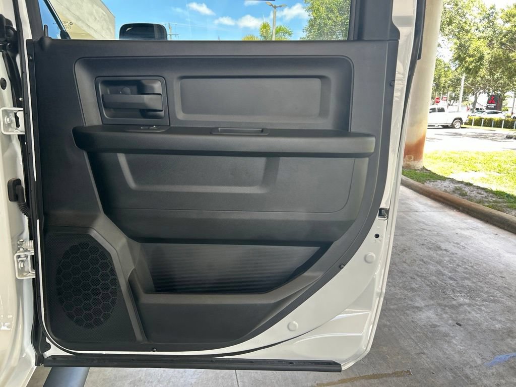 Used 2025 RAM 2500 Tradesman AWD/4WD image 32