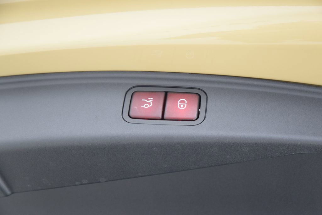 Used 2025 Mercedes-Benz AMG GT 55 image 30